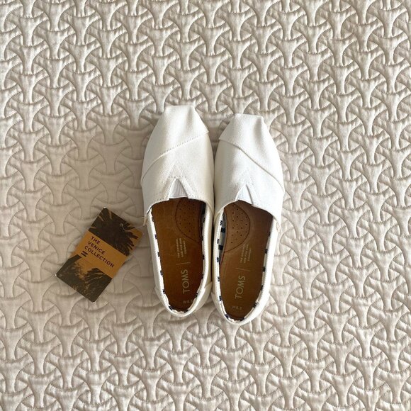 Toms NEW White Cotton Canvas Slip-on Shoes Size 6,5 - Picture 1 of 6